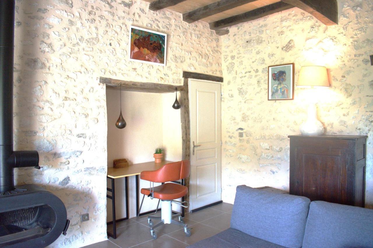 Perigourdine Avec Spa Et Vue Pomport Esterno foto