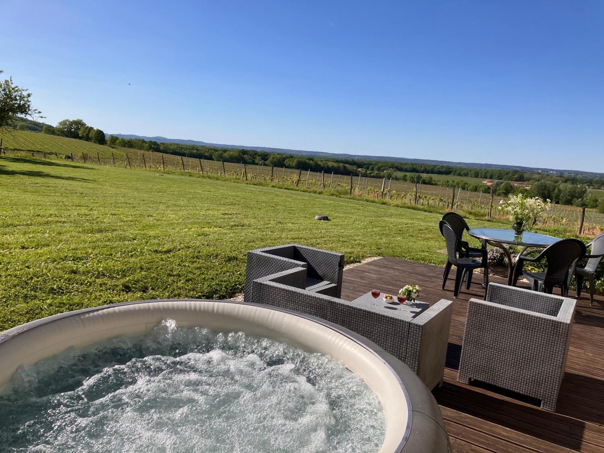 Perigourdine Avec Spa Et Vue Pomport Esterno foto