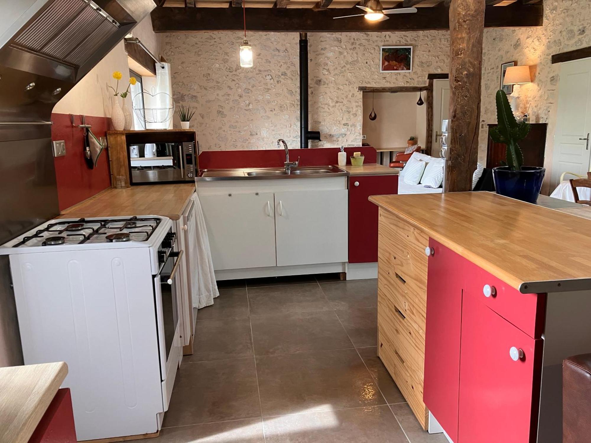 Perigourdine Avec Spa Et Vue Pomport Esterno foto